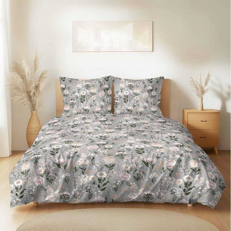 Lea šedá bavlnená súprava obliečok M120 1+1 je dostupná vo veľkostiach 140x200 cm, 160x200 cm a 140x220 cm. Vyrobená je zo 100% bavlny s plošnou hmotnosťou 130 g/m², čo zaisťuje priedušnosť a je vhodná aj na letné mesiace. Súprava 1+1 obsahuje jednu obliečku na paplón a jednu obliečku na vankúš.