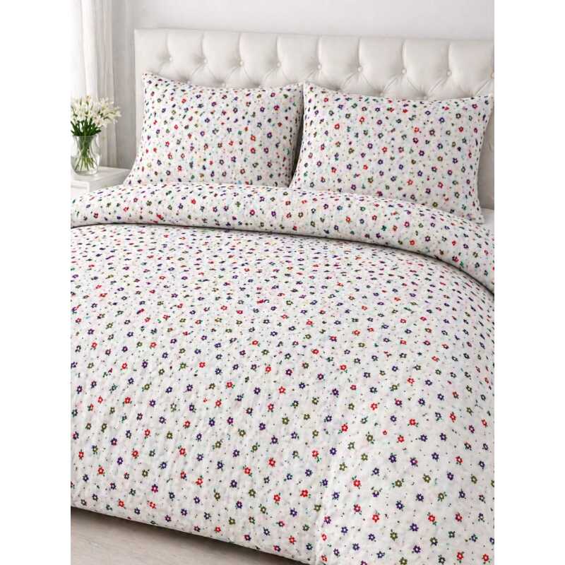 Mušelínová súprava obliečok 1+1 vo veľkostiach 140×200 cm, 140×220 cm a 160x200 je vyrobená zo 100 % bavlny s plošnou hmotnosťou 120 g/m². Jej priedušnosť a ľahkosť ju robia ideálnou na letné mesiace a prechodné obdobia. Súprava 1+1 obsahuje jednu obliečku na paplón a jednu obliečku na vankúš.