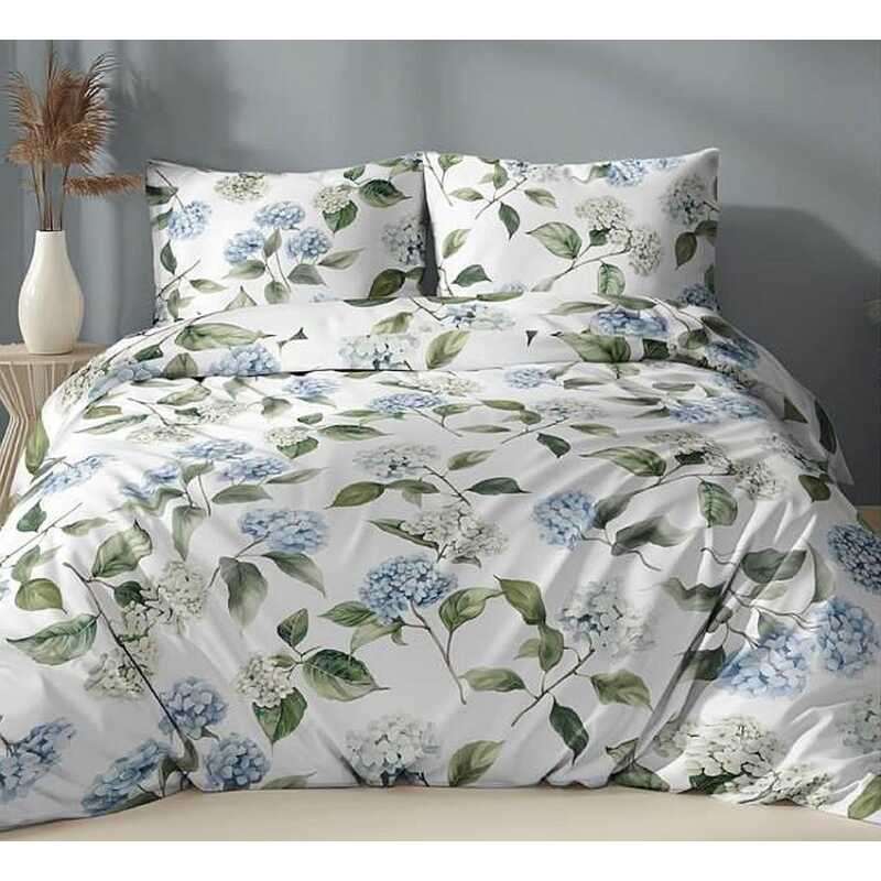 Flanel 5666 A bavlnená súprava obliečok 1+1 je vyrobená zo 100% bavlny a dostupná vo veľkostiach 140×200 cm, 140×220 cm a 160×200 cm. S plošnou hmotnosťou 170 g/m² je príjemne mäkká a poskytuje výbornú tepelnú izoláciu, čo ju robí ideálnou na chladnejšie obdobie. Súprava 1+1 obsahuje jednu obliečku na paplón a jednu obliečku na vankúš 70x90 cm.